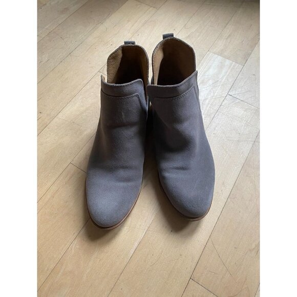 LUCKY Brand "Bebhina" waterproof Bootie Women Size 7 NEW block heel gray - Picture 2 of 8